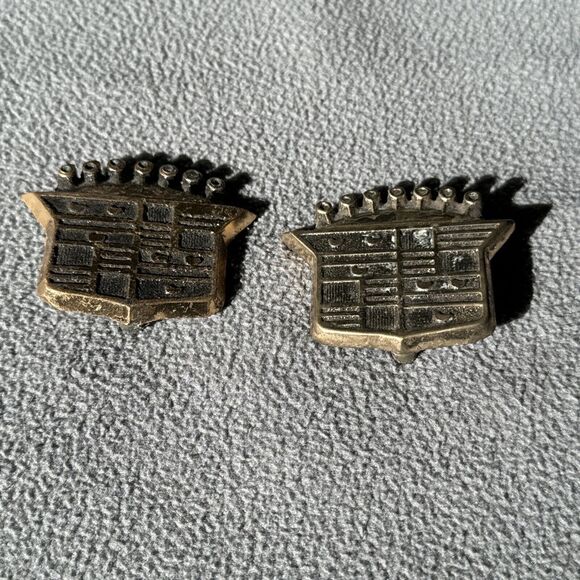 Cadillac Hubcap Emblem Badges (2) 60's/70's (?) Man Cave Garage Art Collectible - Picture 1 of 7